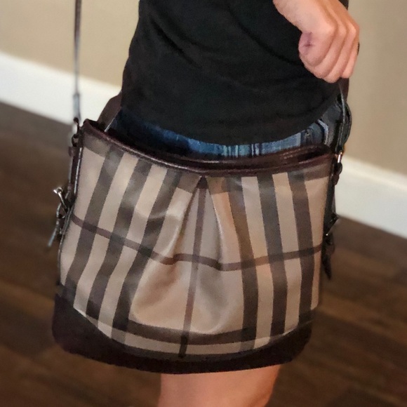 Burberry Crossbody - Picture 3 of 4
